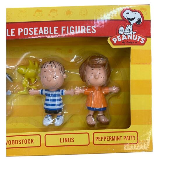 The Peanuts Collection Bendable Passable Figures NEW in box - Picture 6 of 9
